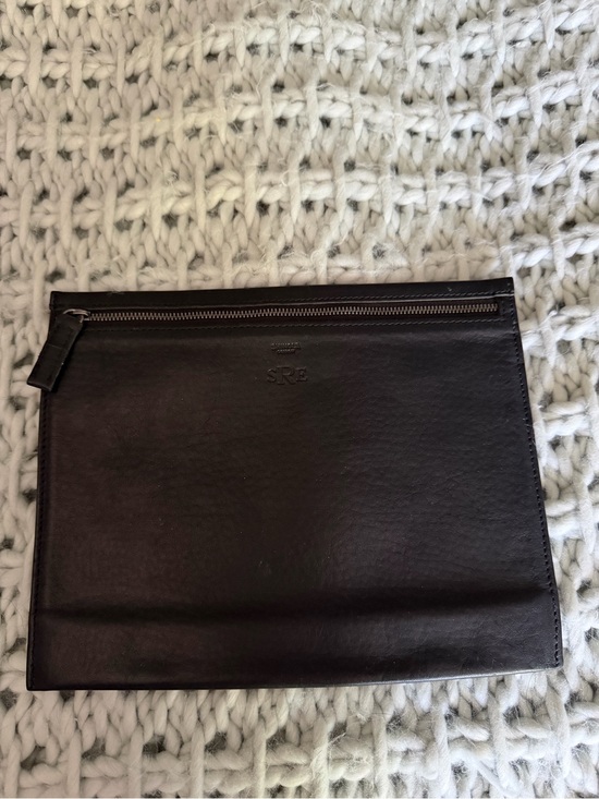 Shinola Handbags - Shinola Black Leather Wristlet Clutch with Top Zip